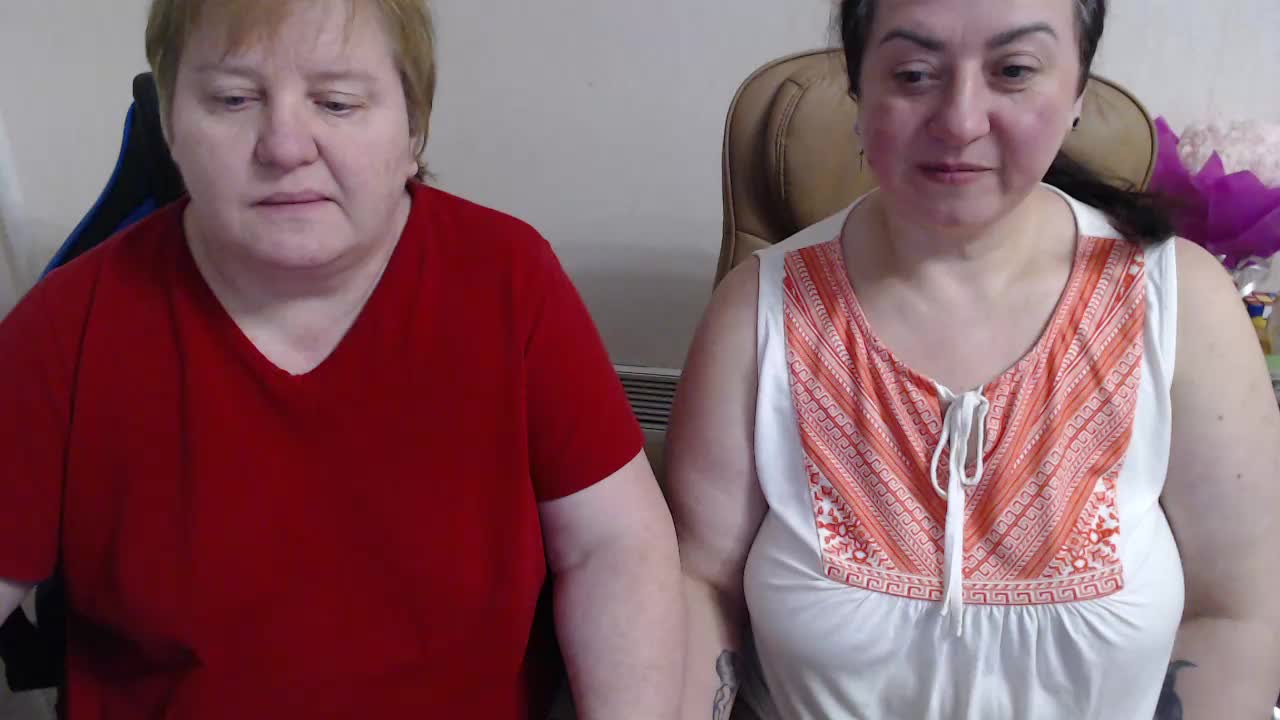 XMollyJaneEX Adult Chat February 19, 2026