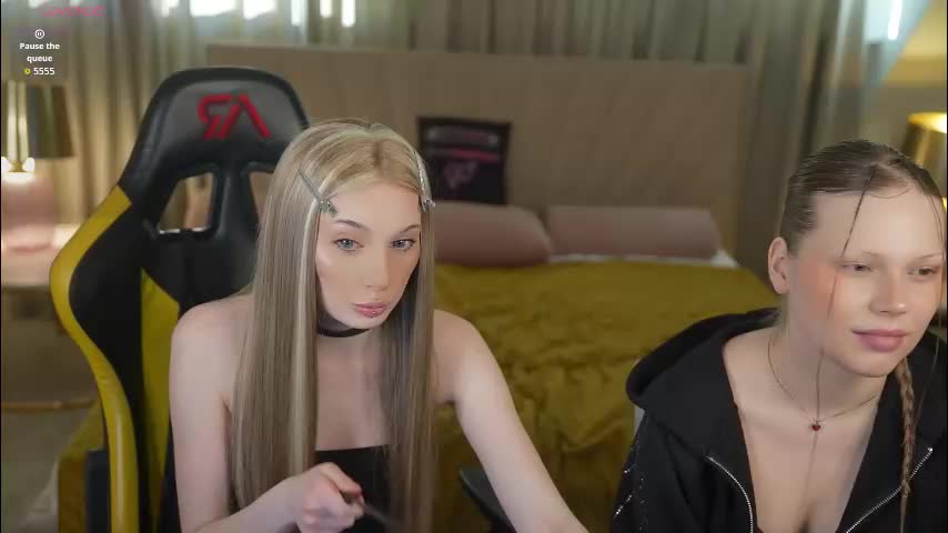 anabel2054 Adult Chat February 19, 2026