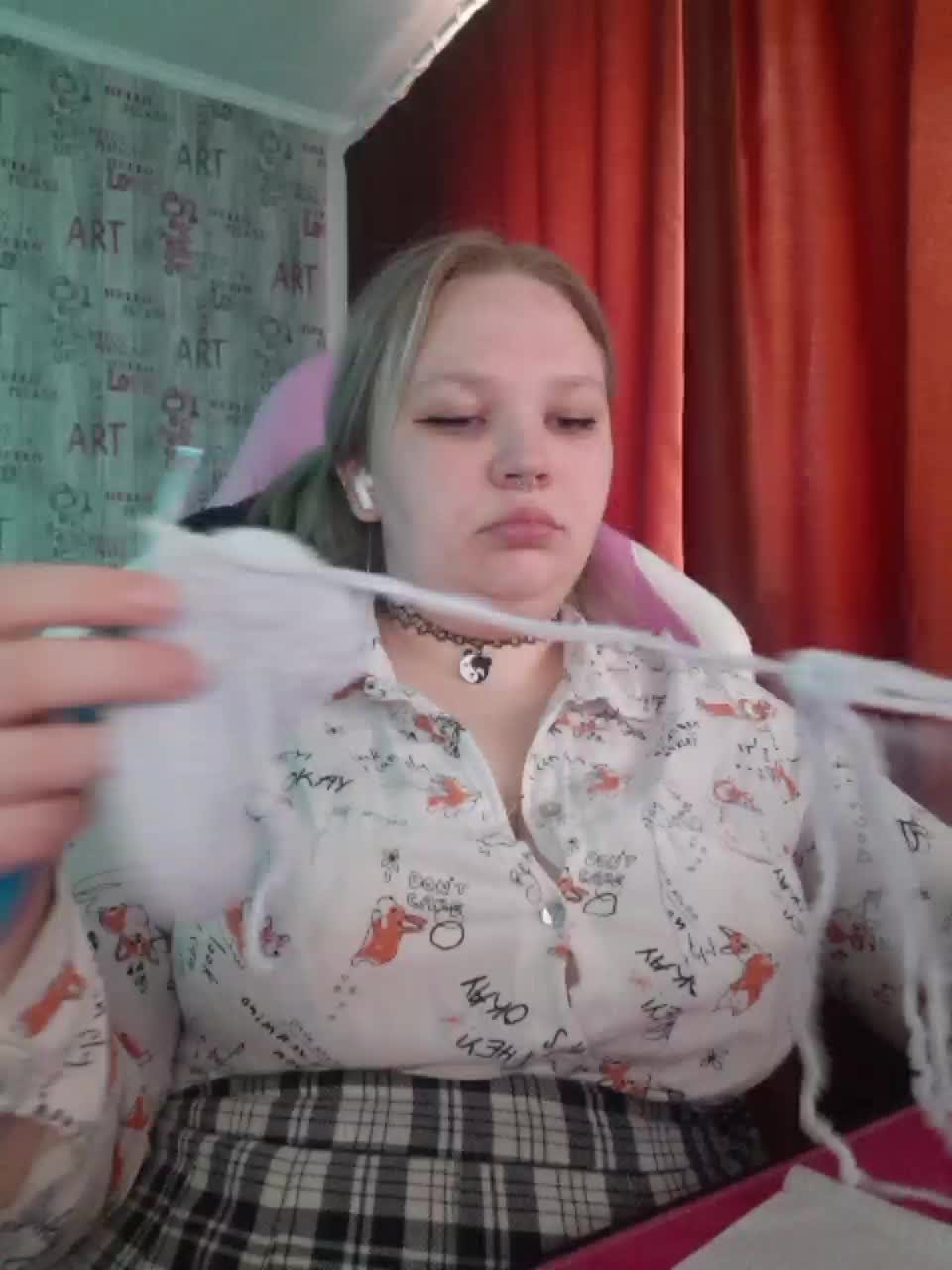 -MeooW- Adult Chat February 22, 2026