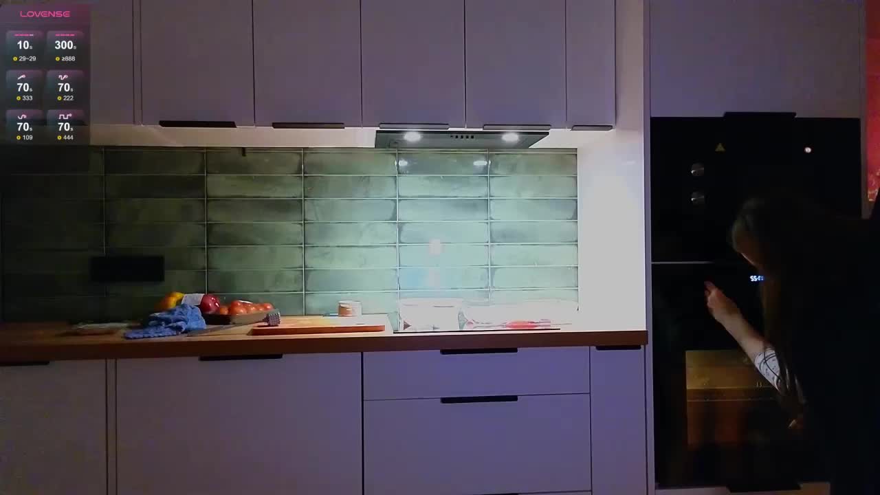 Emili1- Adult Chat February 21, 2026