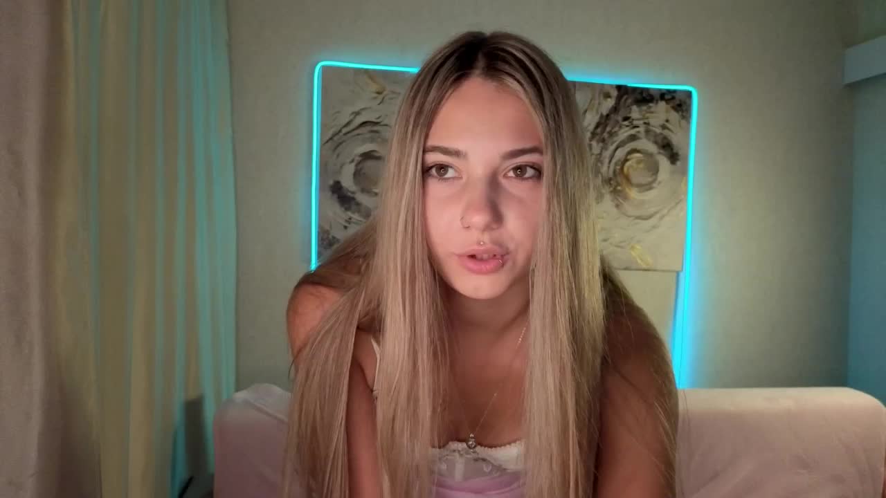 ange-linka Adult Chat February 23, 2026