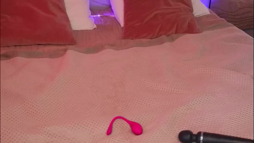 ellarosss Adult Chat February 23, 2026