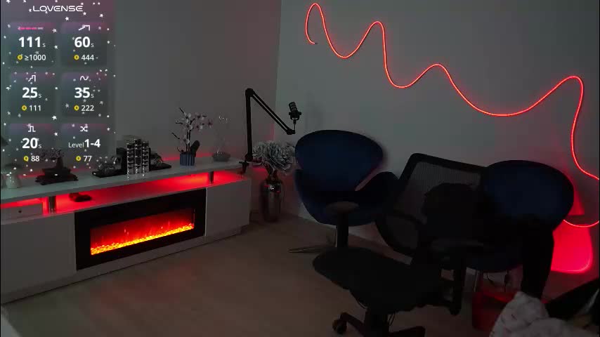 lilbeccaxo Adult Chat February 24, 2026