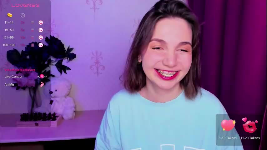 kindhazelhere_ Adult Chat February 24, 2026