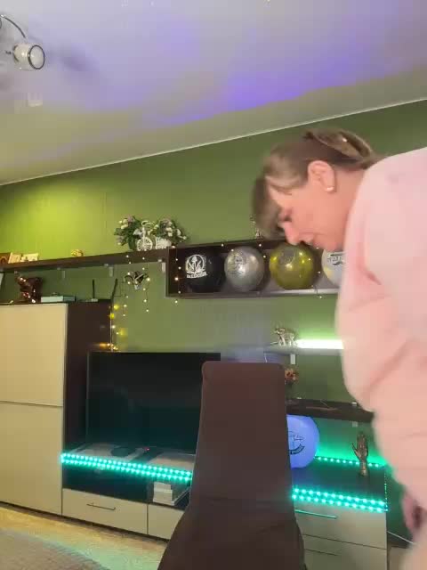 Veronika_Gold Adult Chat February 24, 2026