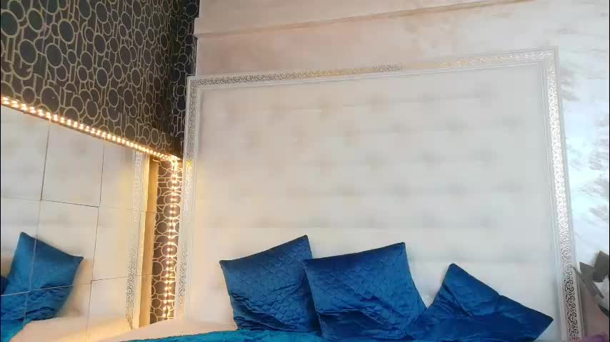 karissia_ Adult Chat February 25, 2026