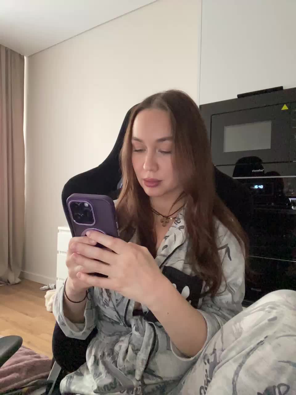 Emili1- Adult Chat February 24, 2026