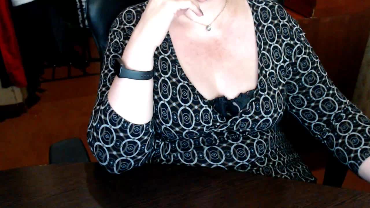 Alisa1917 Adult Chat February 25, 2026