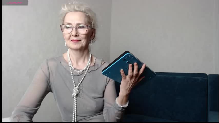 agatha_moore_ Adult Chat February 24, 2026