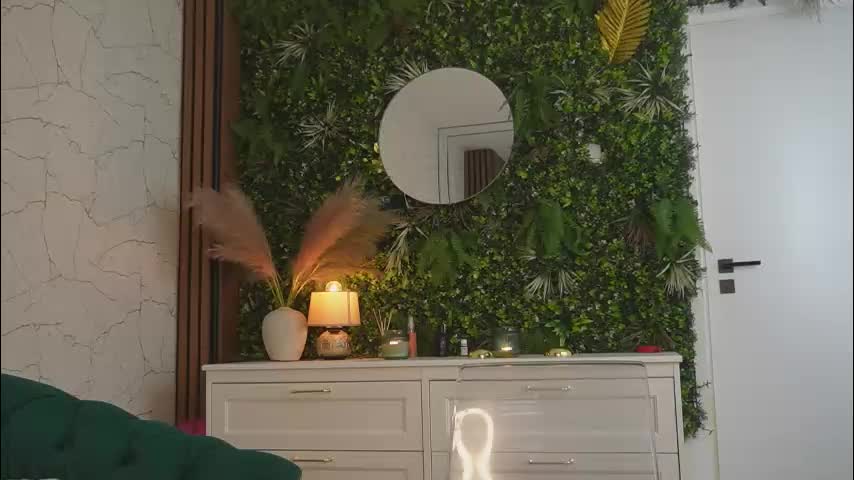 angel_wow_ Adult Chat February 24, 2026