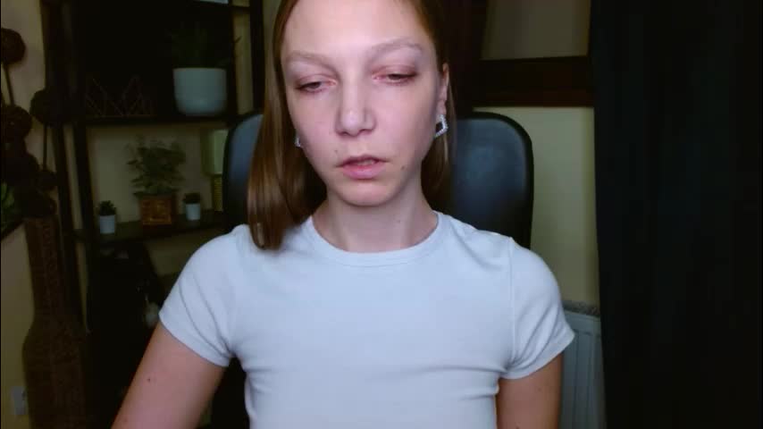 emilly_xkiss Adult Chat February 25, 2026