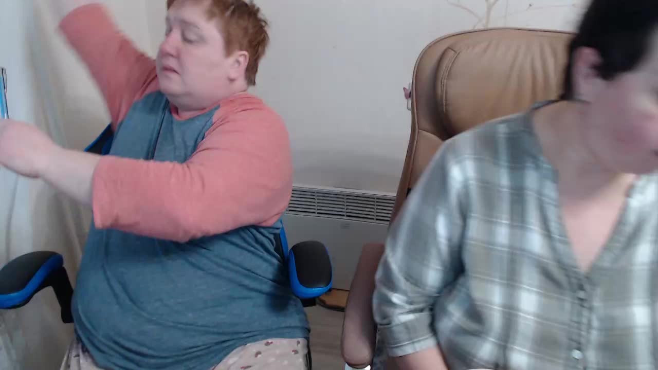 XMollyJaneEX Adult Chat February 25, 2026