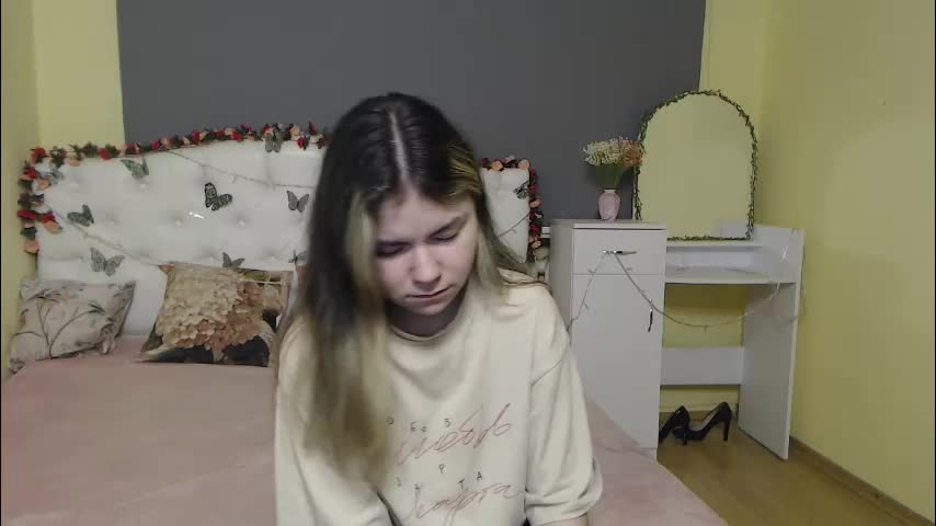 rrtinaredly Adult Chat February 25, 2026