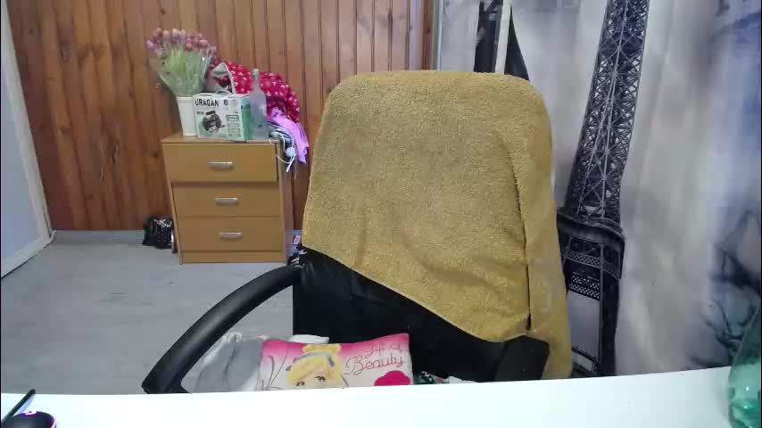 xxxnewlywedsxxx Adult Chat February 25, 2026