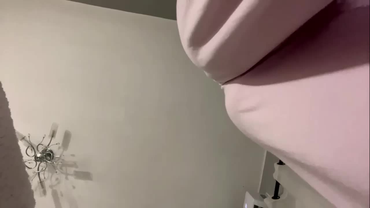 Luckykisska Adult Chat February 25, 2026