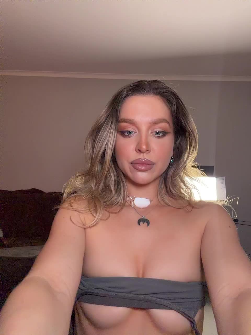 MistressX555 Adult Chat February 25, 2026