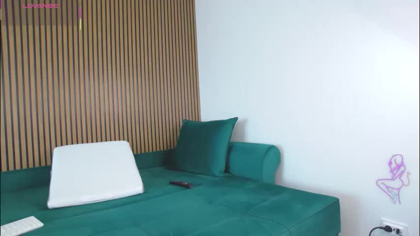 sofiahanson Adult Chat February 25, 2026