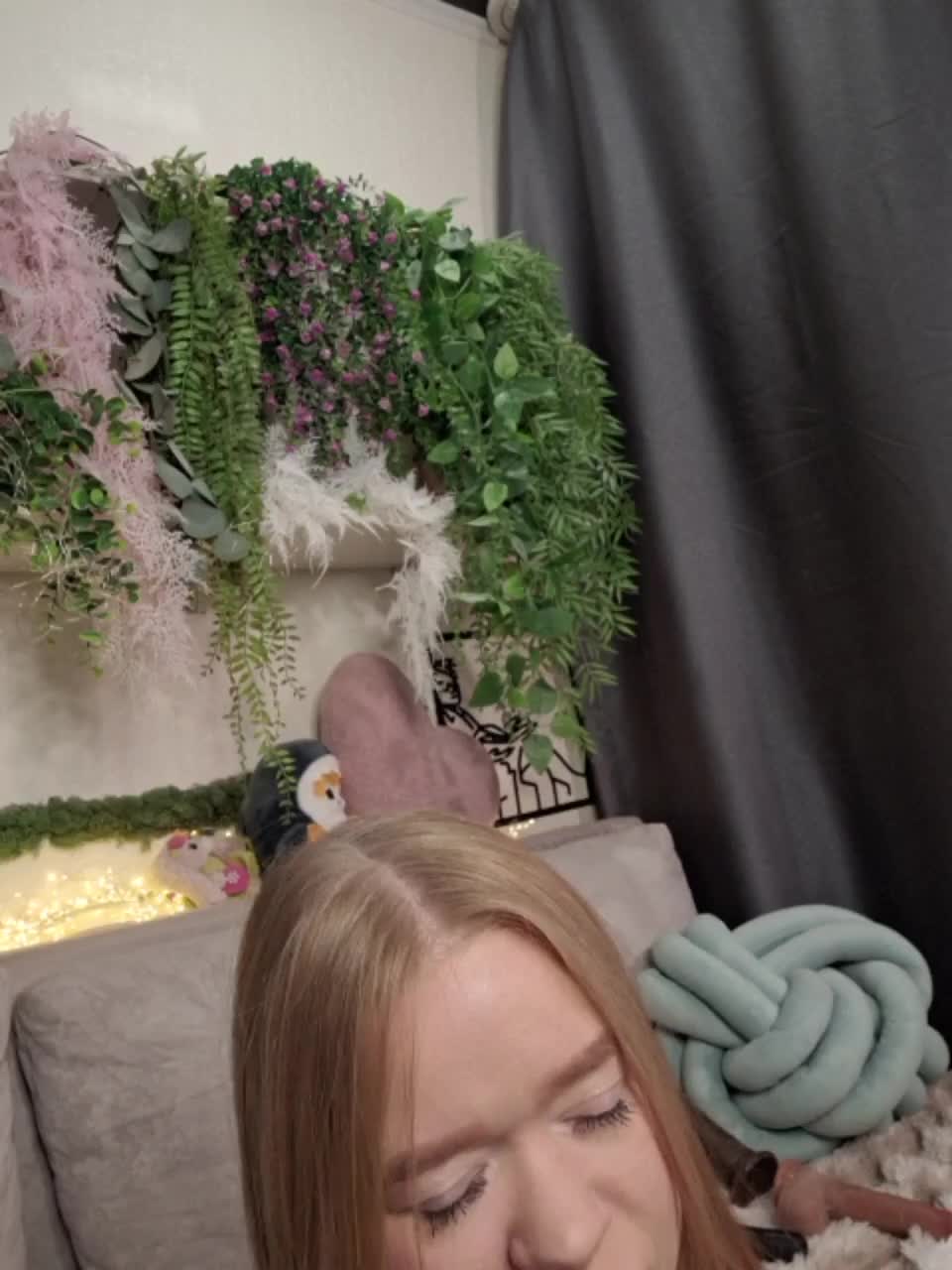 -scyrim- Adult Chat February 25, 2026