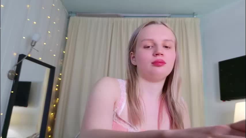 tinasiner Adult Chat February 25, 2026