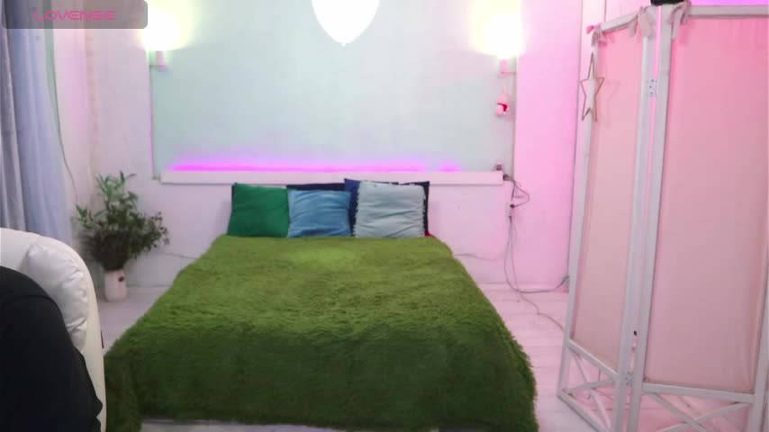 AlisaAleksandr Adult Chat February 25, 2026