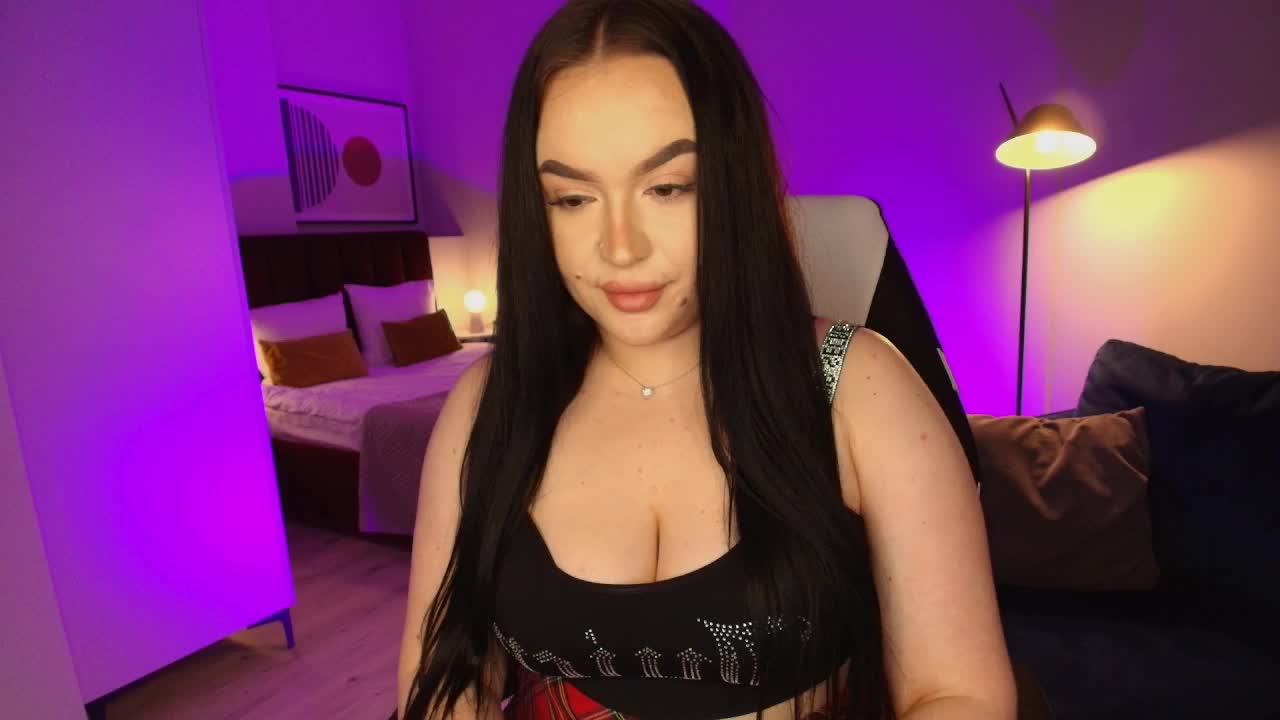 tinafox Adult Chat February 25, 2026