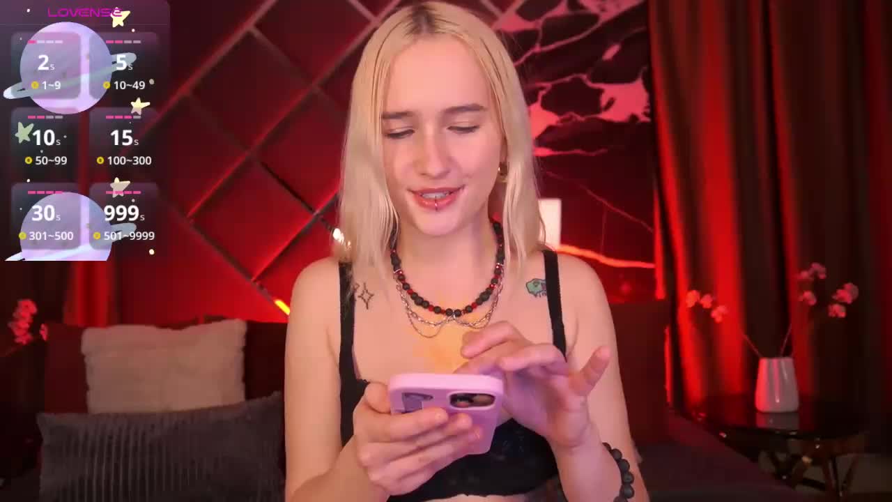 LilElfie Adult Chat February 25, 2026