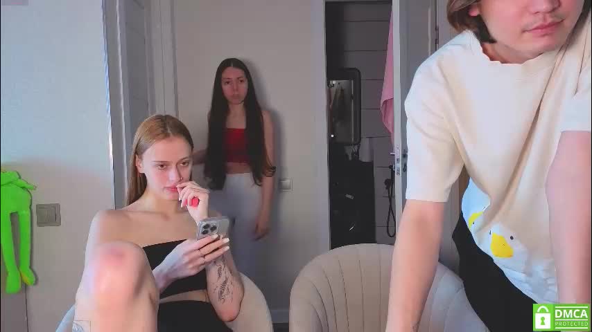 ihavepaws33 Adult Chat February 25, 2026