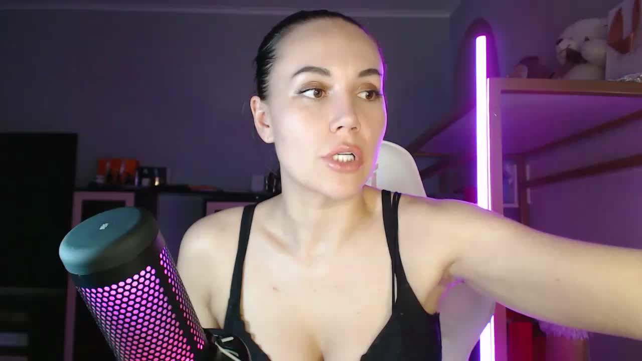 QWEENII Adult Chat February 26, 2026