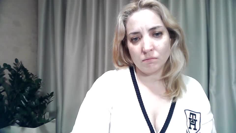 mariska-kiska Adult Chat February 26, 2026