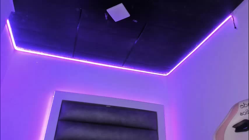 luna__scarlett Adult Chat February 26, 2026