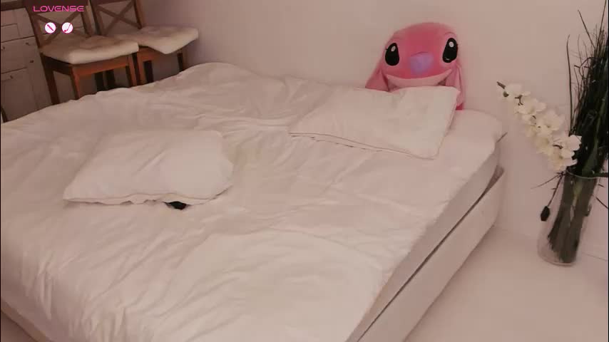 lili_and_niki Adult Chat February 26, 2026