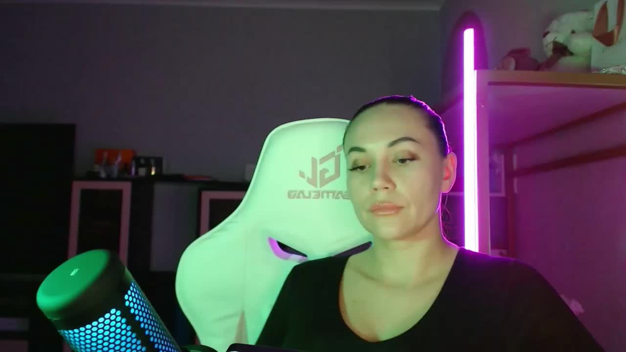 QWEENII Adult Chat February 26, 2026