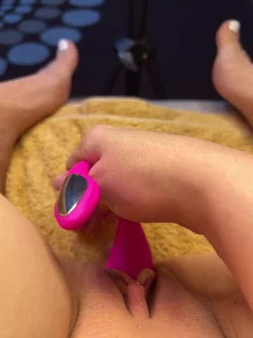 Milkkksheik-981 Adult Chat February 26, 2026