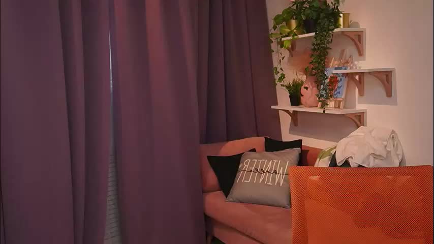 lunaolivia_ Adult Chat February 26, 2026