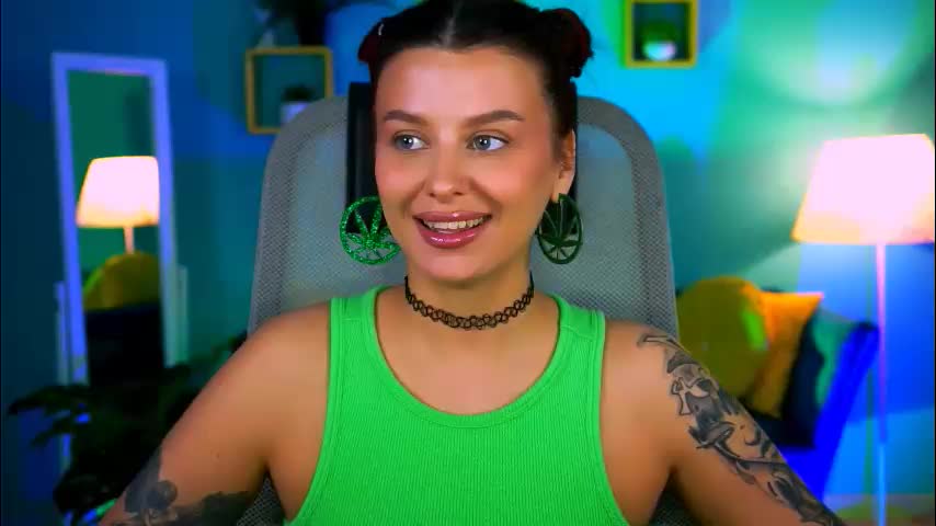 nicolemoonn Adult Chat February 27, 2026