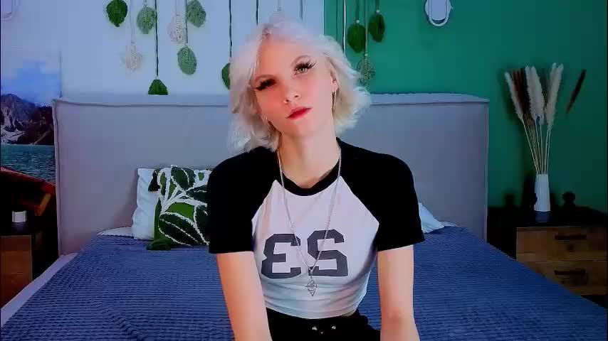 vanessaaustin Adult Chat February 27, 2026