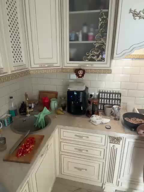 Queen_Coffe Adult Chat February 27, 2026