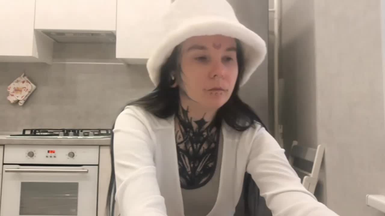 RobbynIturbe Adult Chat February 27, 2026