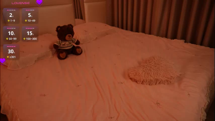 lilly_colins Adult Chat February 28, 2026