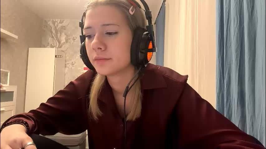 rochellehouis Adult Chat February 28, 2026