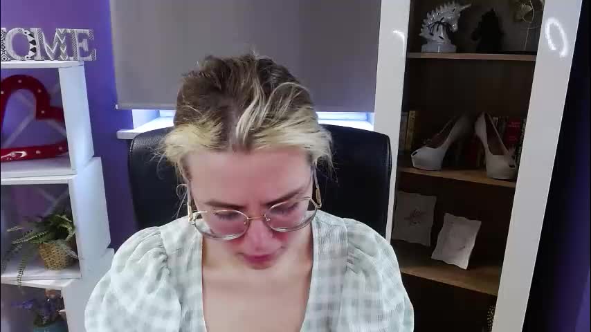 blackrosezoey Adult Chat February 28, 2026