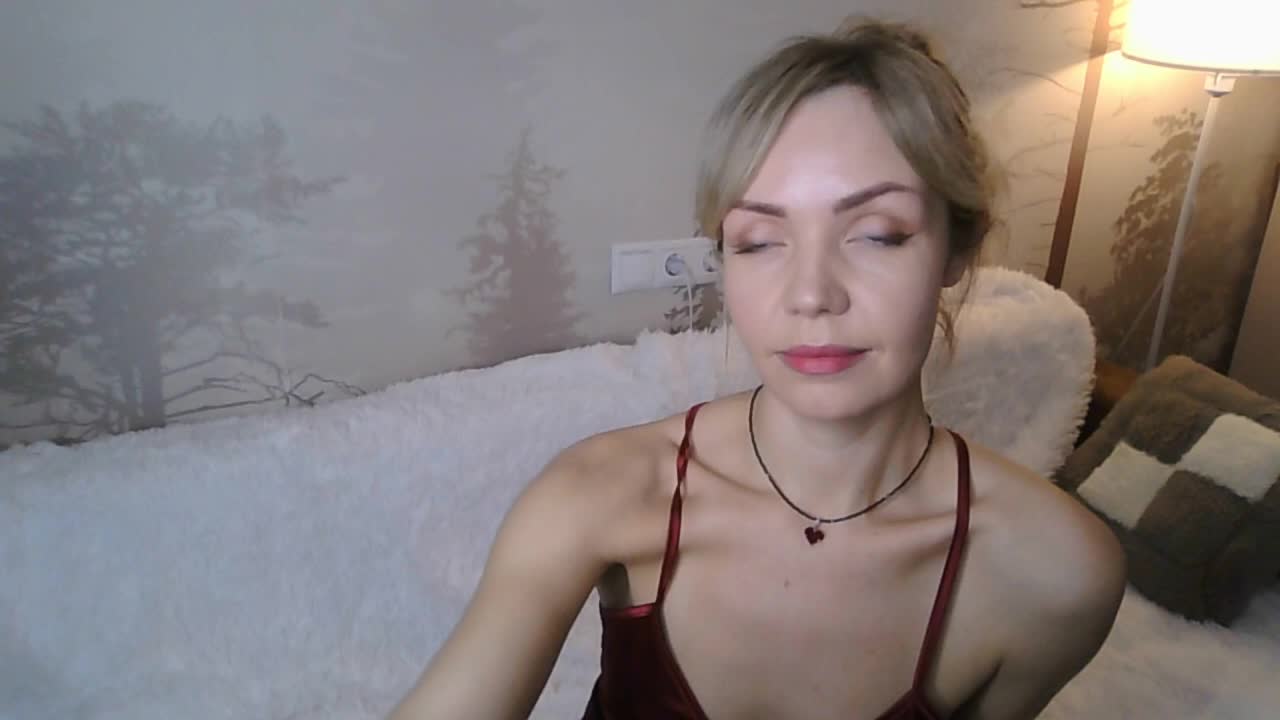 Red_Rose_98 Adult Chat February 28, 2026