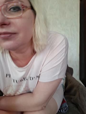 Vika211 Adult Chat February 28, 2026