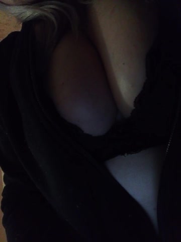 EveHugs Adult Chat February 28, 2026