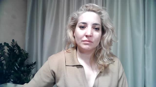 mariska-kiska Adult Chat February 28, 2026