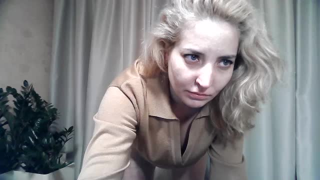 mariska-kiska Adult Chat February 28, 2026