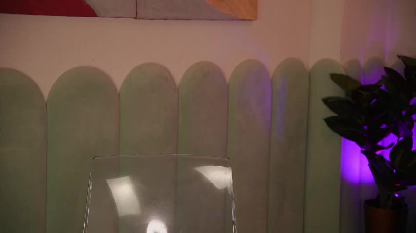 vickysecret96 Adult Chat March 1, 2026