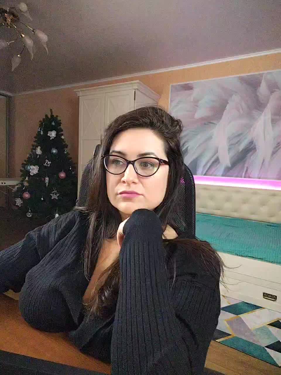 AlicaLovely Adult Chat March 1, 2026