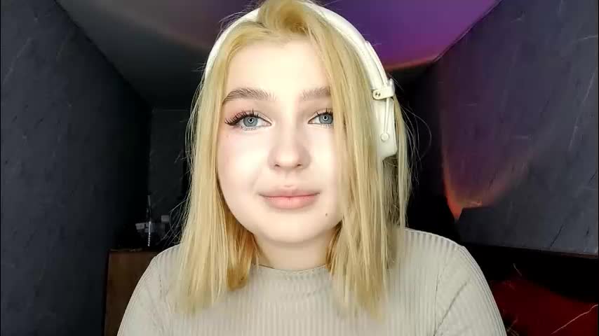 lilianniimi Adult Chat March 1, 2026