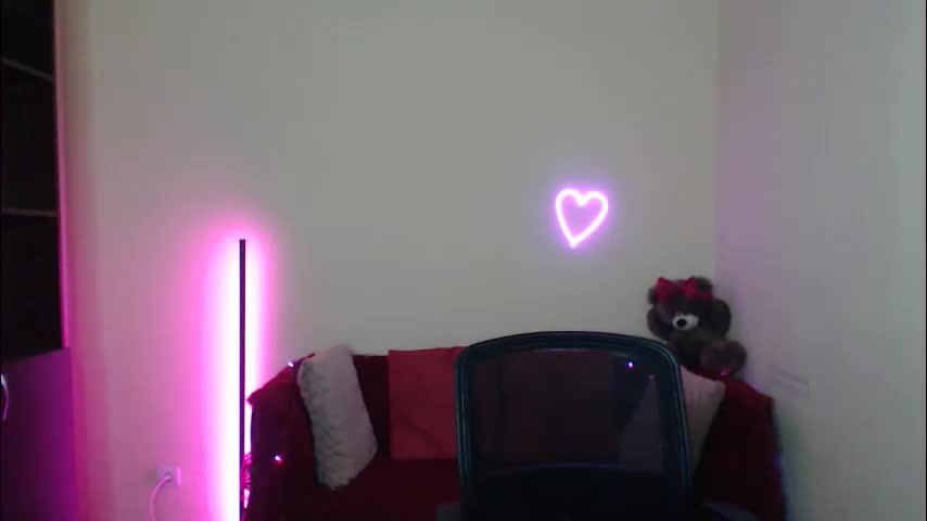 mikkey_mouse8 Adult Chat March 1, 2026